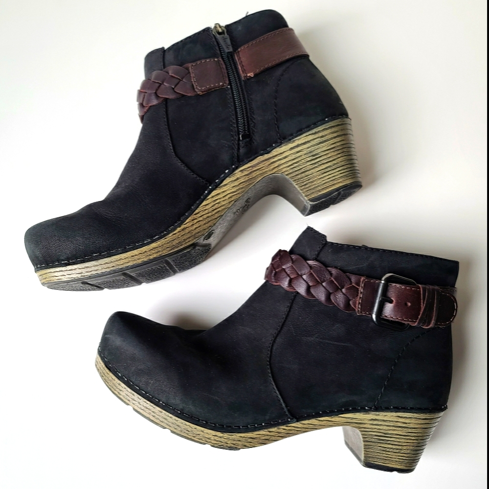 Dansko Michelle Ankle Booties Size 39